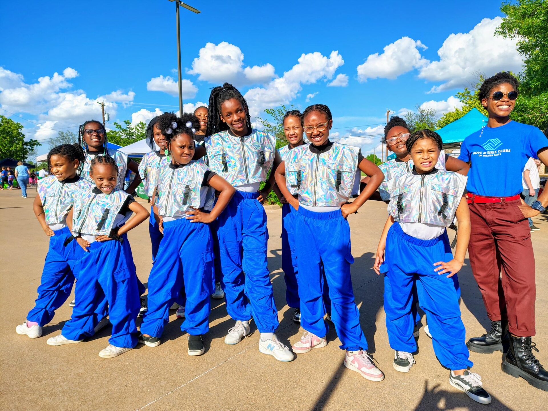 672679037 1415766610593167 3990534711986723815 N